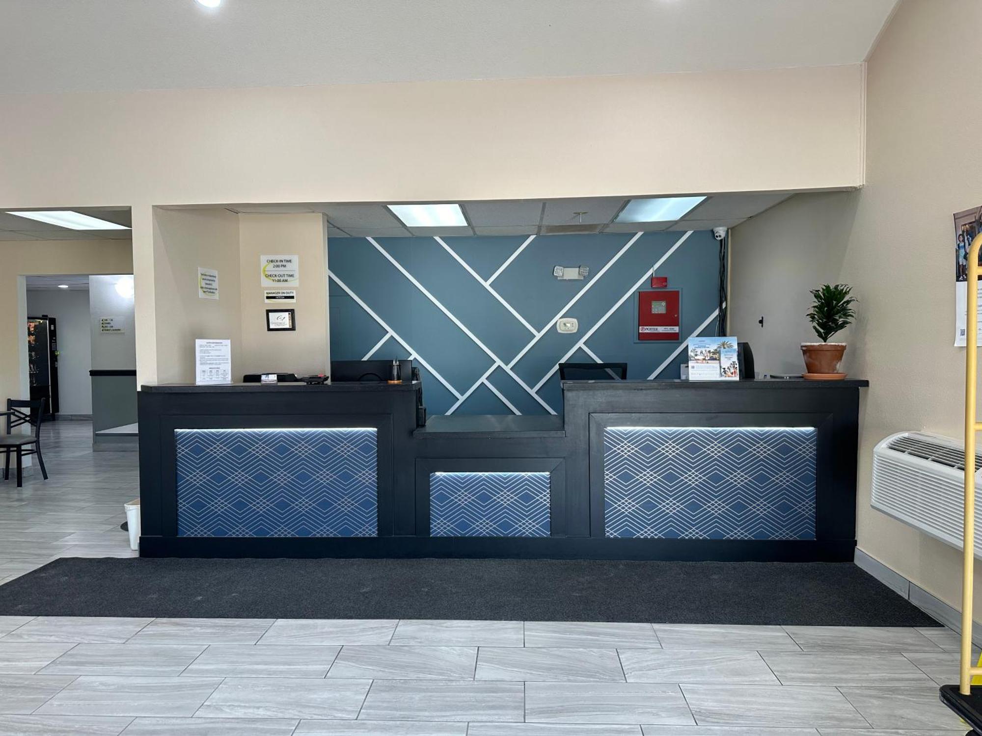 Hotel Super 8 By Wyndham Grand Island Esterno foto